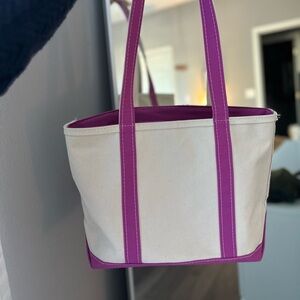 L.L. bean boat tote